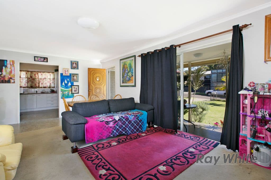 37 Quentin Street, Capalaba QLD 4157, Capalaba - Thumbnail 2