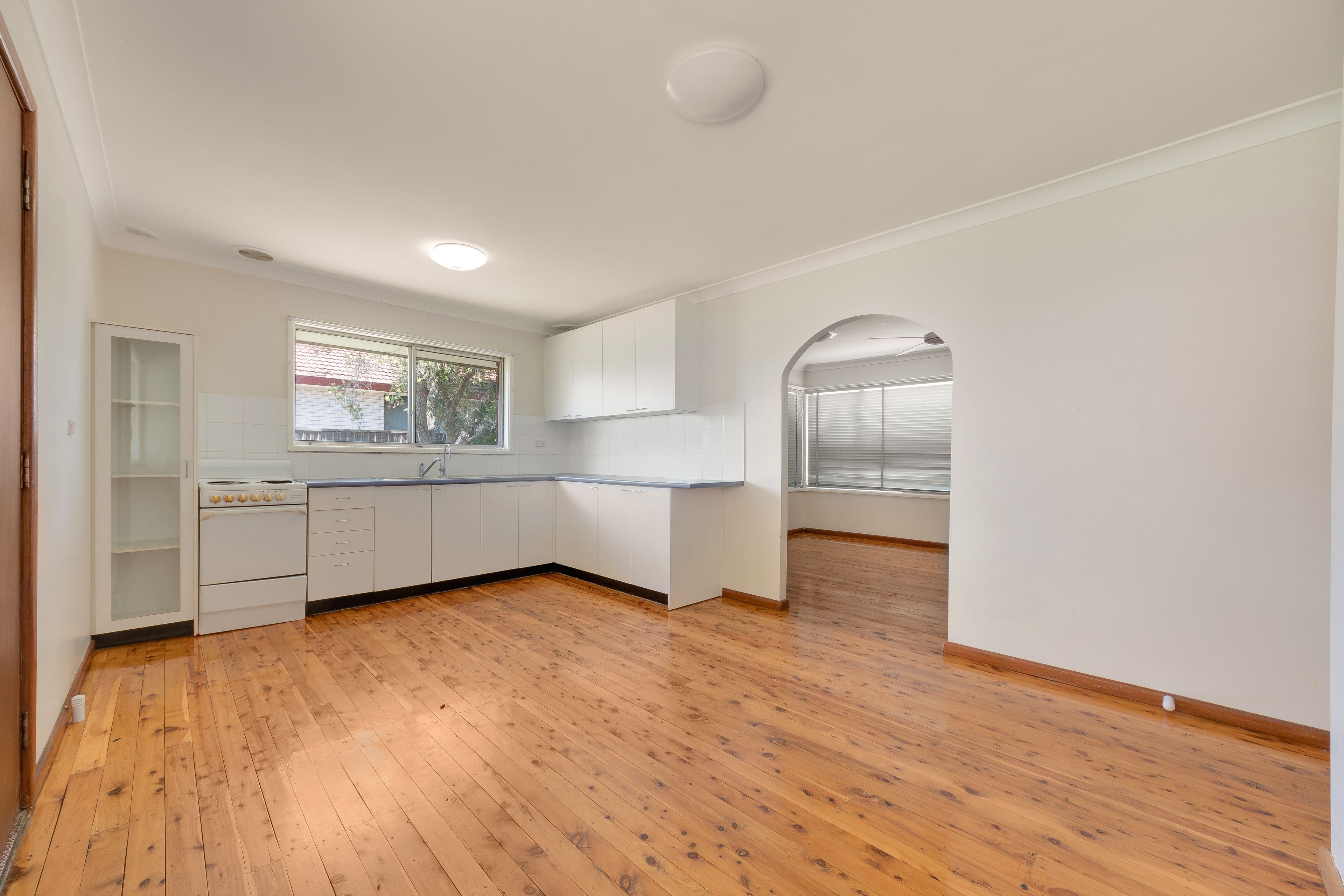 2 Wilfrid Street, Macquarie Fields - Thumbnail 3