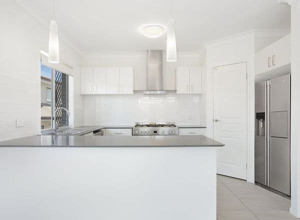 55 Kangaroo Crescent, Springfield Lakes QLD 4300, Springfield Lakes - Thumbnail 4