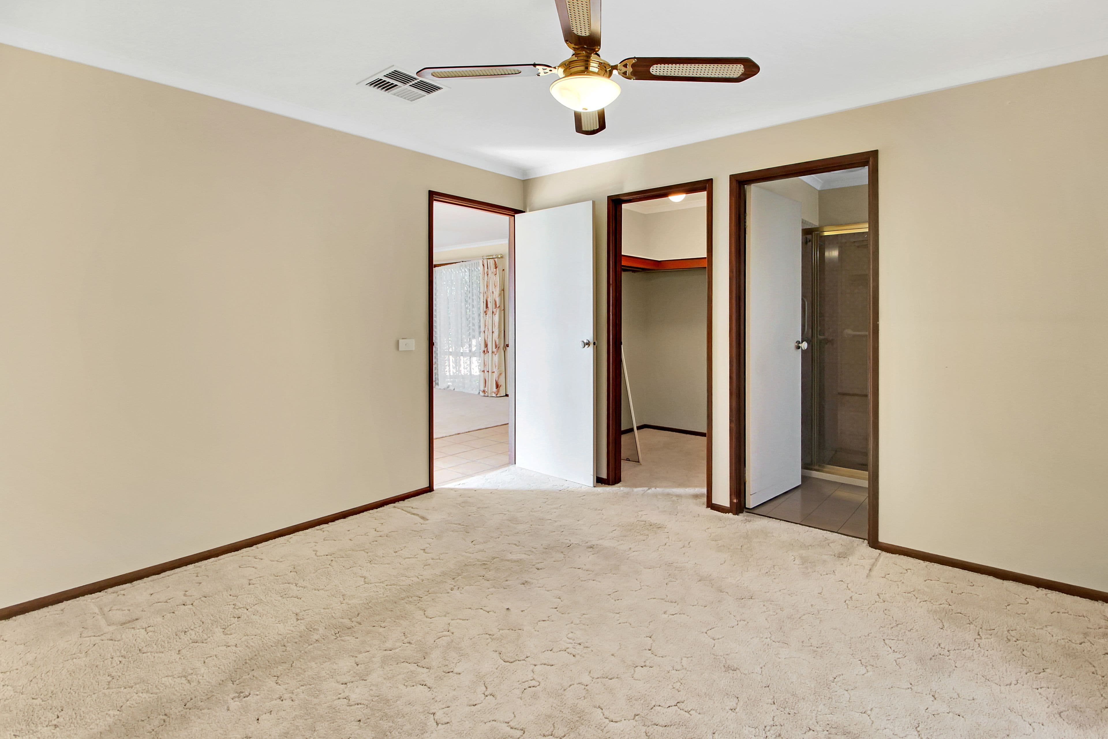 17 Korinthos Street, Renmark SA 5341, Renmark - Thumbnail 6