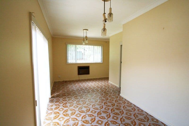 30 Earlwood Cresent, BARDWELL PARK NSW 2207, Bardwell Park - Thumbnail 5