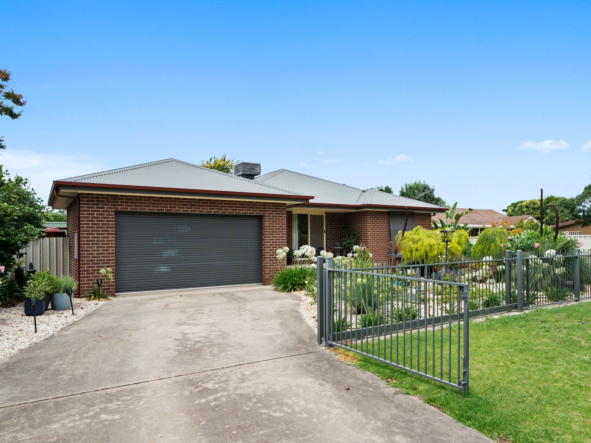29 Kent Street, Benalla VIC 3672, Benalla - Image 1