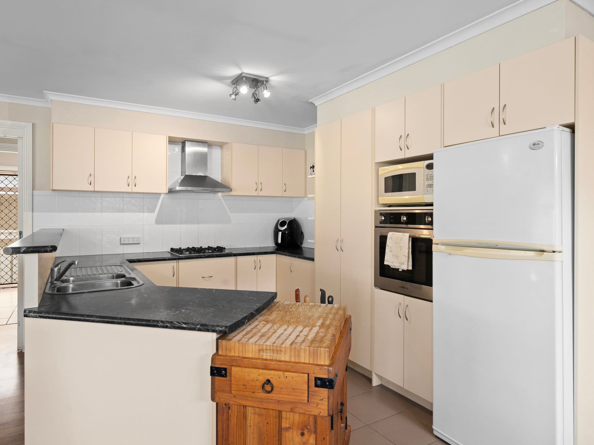 29 Kent Street, Benalla VIC 3672, Benalla - Thumbnail 5