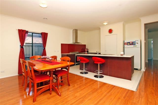 45 Somersby Road, CRAIGIEBURN VIC 3064, Craigieburn - Thumbnail 2