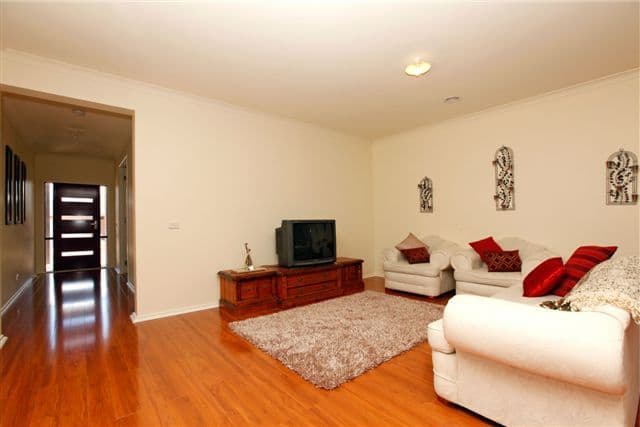 45 Somersby Road, CRAIGIEBURN VIC 3064, Craigieburn - Thumbnail 3