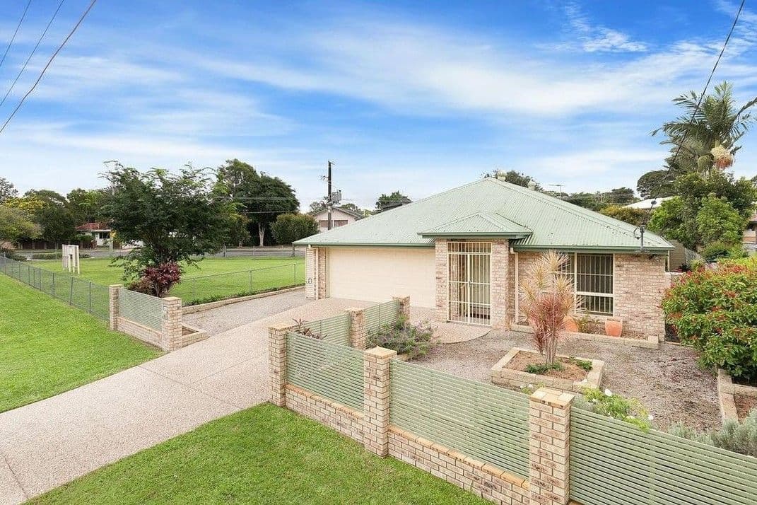 41 Burwood Road, Everton Park QLD 4053, Everton Park - Image 1