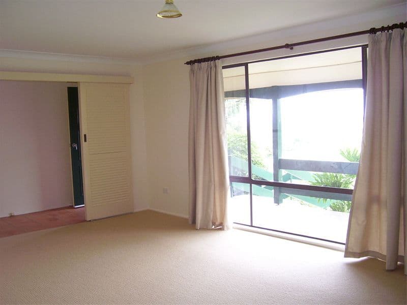36  Barton Street, PARKES NSW 2870, Parkes - Thumbnail 2