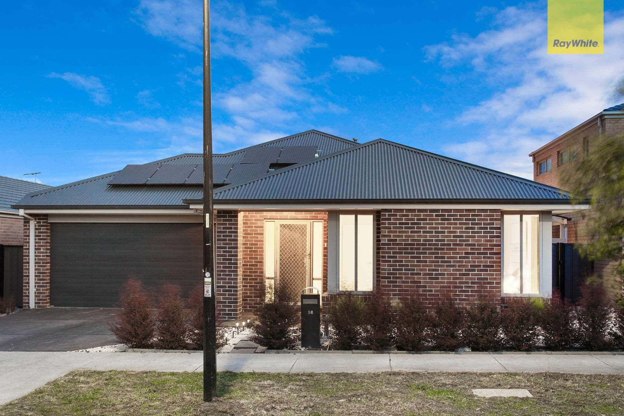 16 Bottlebrush Road, Craigieburn VIC 3064, Craigieburn - Image 1