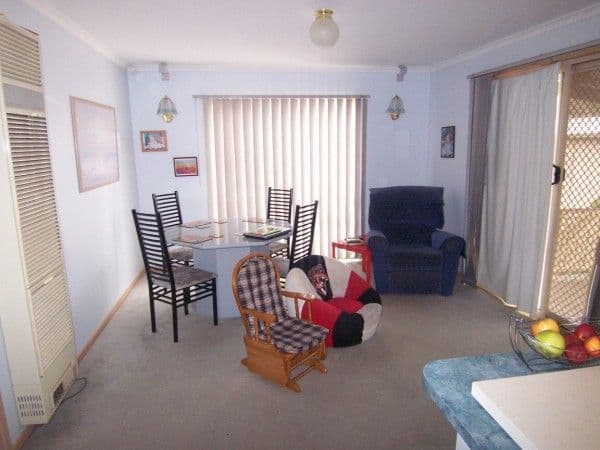 8 Prasino Court, CARRUM DOWNS VIC 3201, Carrum Downs - Thumbnail 3