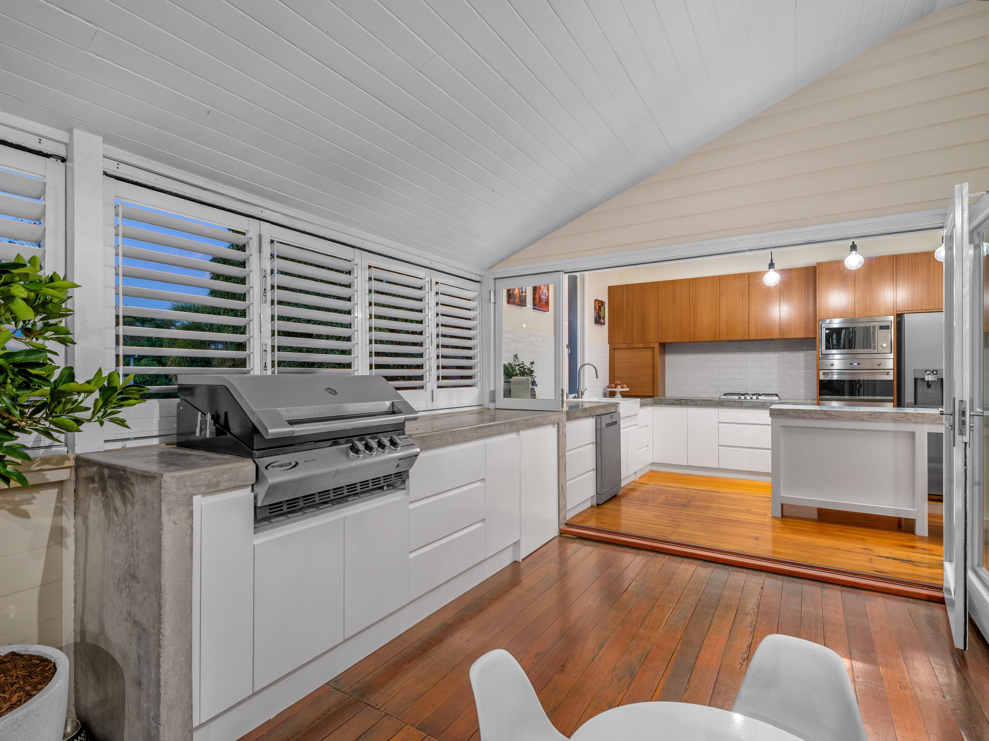 9 Tenth Avenue, Windsor QLD 4030, Windsor - Thumbnail 5