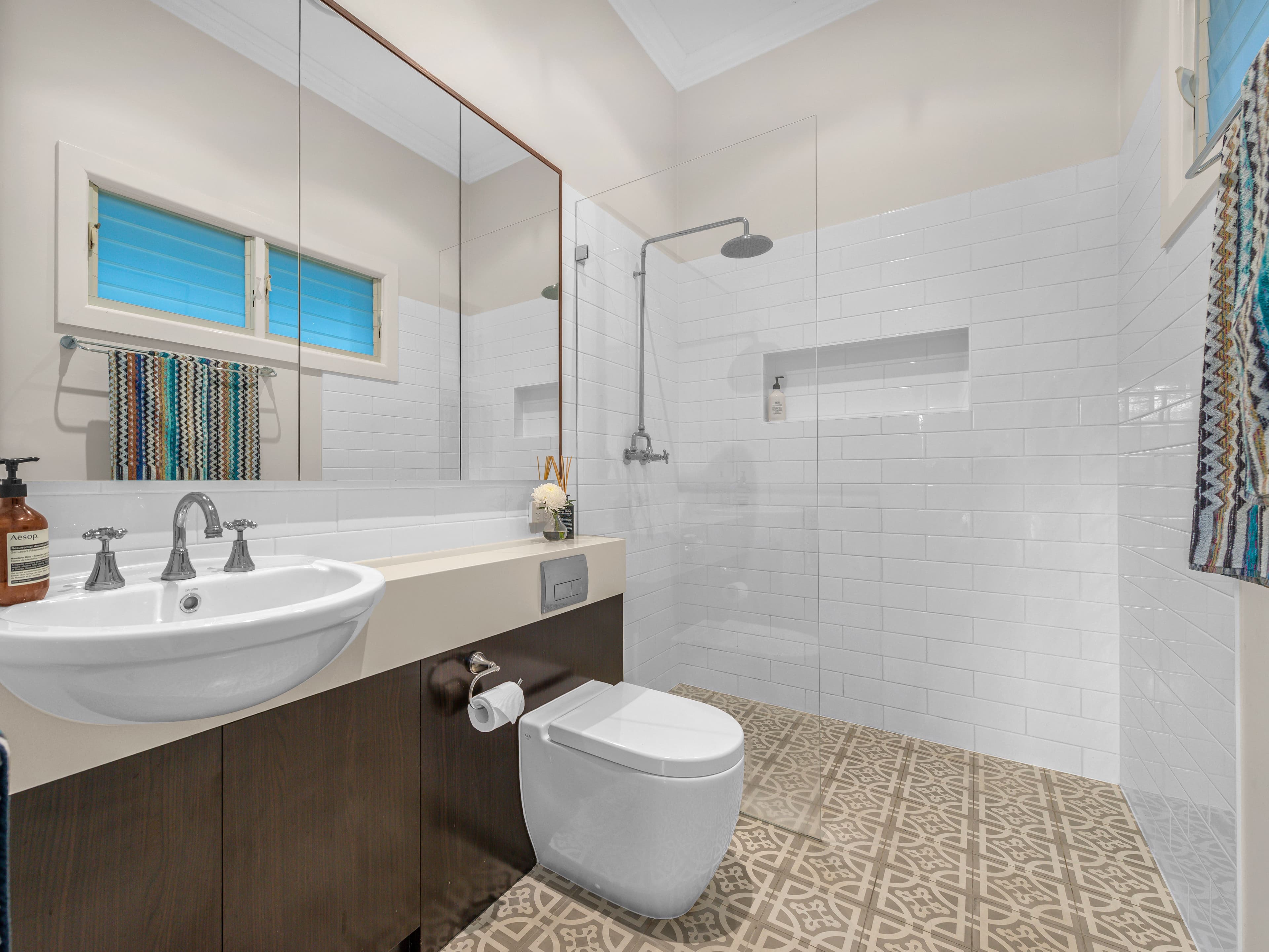 9 Tenth Avenue, Windsor QLD 4030, Windsor - Thumbnail 8