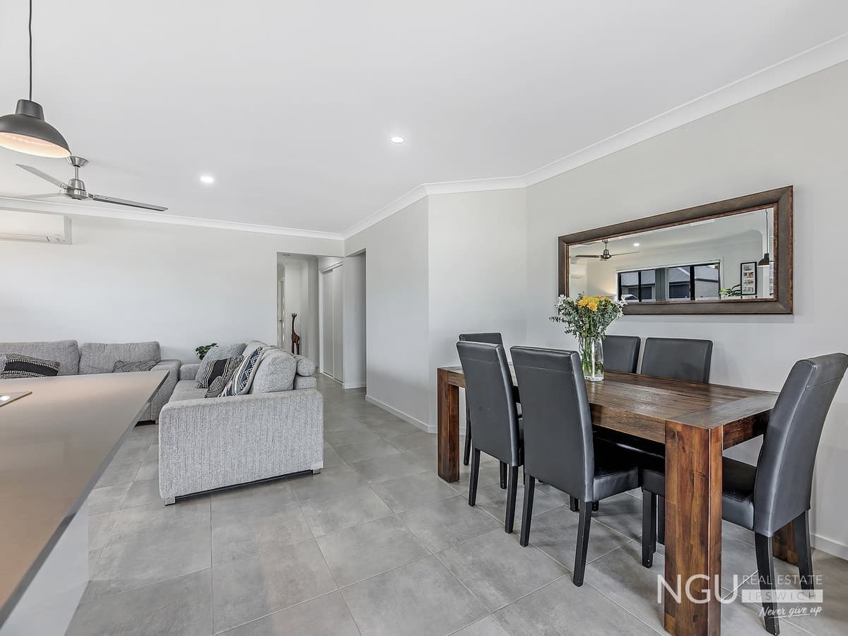 20 Wright Crescent, Flinders View QLD 4305, Flinders View - Thumbnail 5