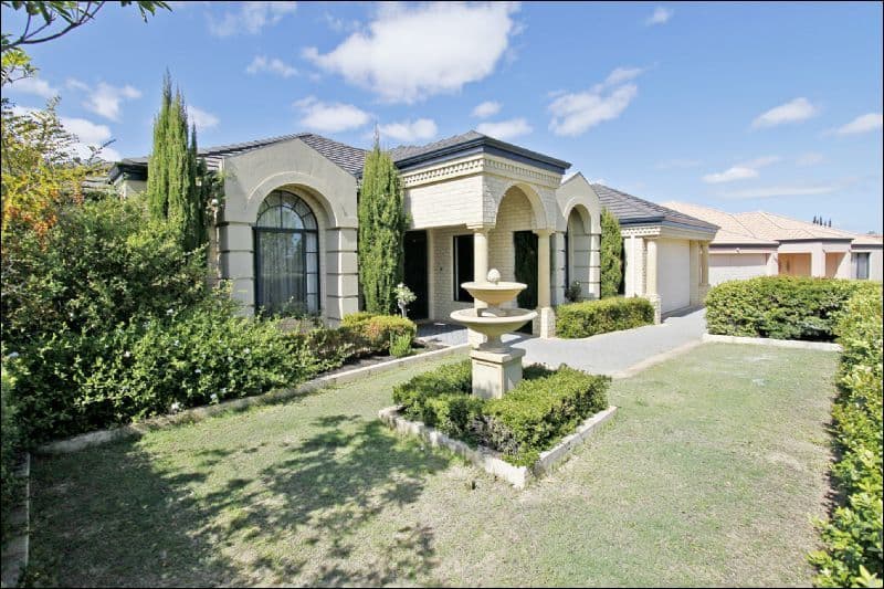 2/24 Abbotsford Grove, Ivanhoe, Ivanhoe - Image 1