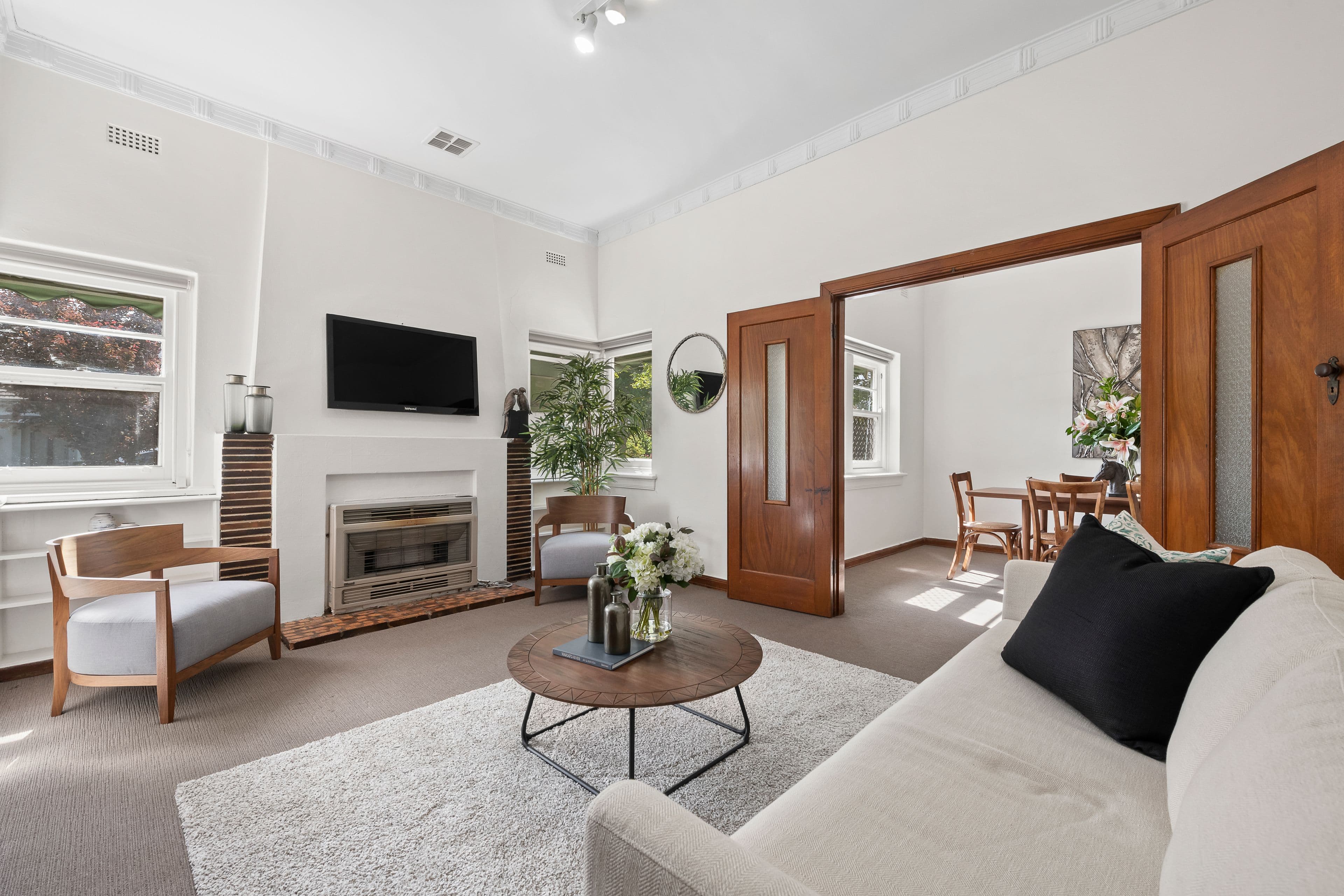 10 Rendell Court, Hughesdale VIC 3166, Hughesdale - Thumbnail 2