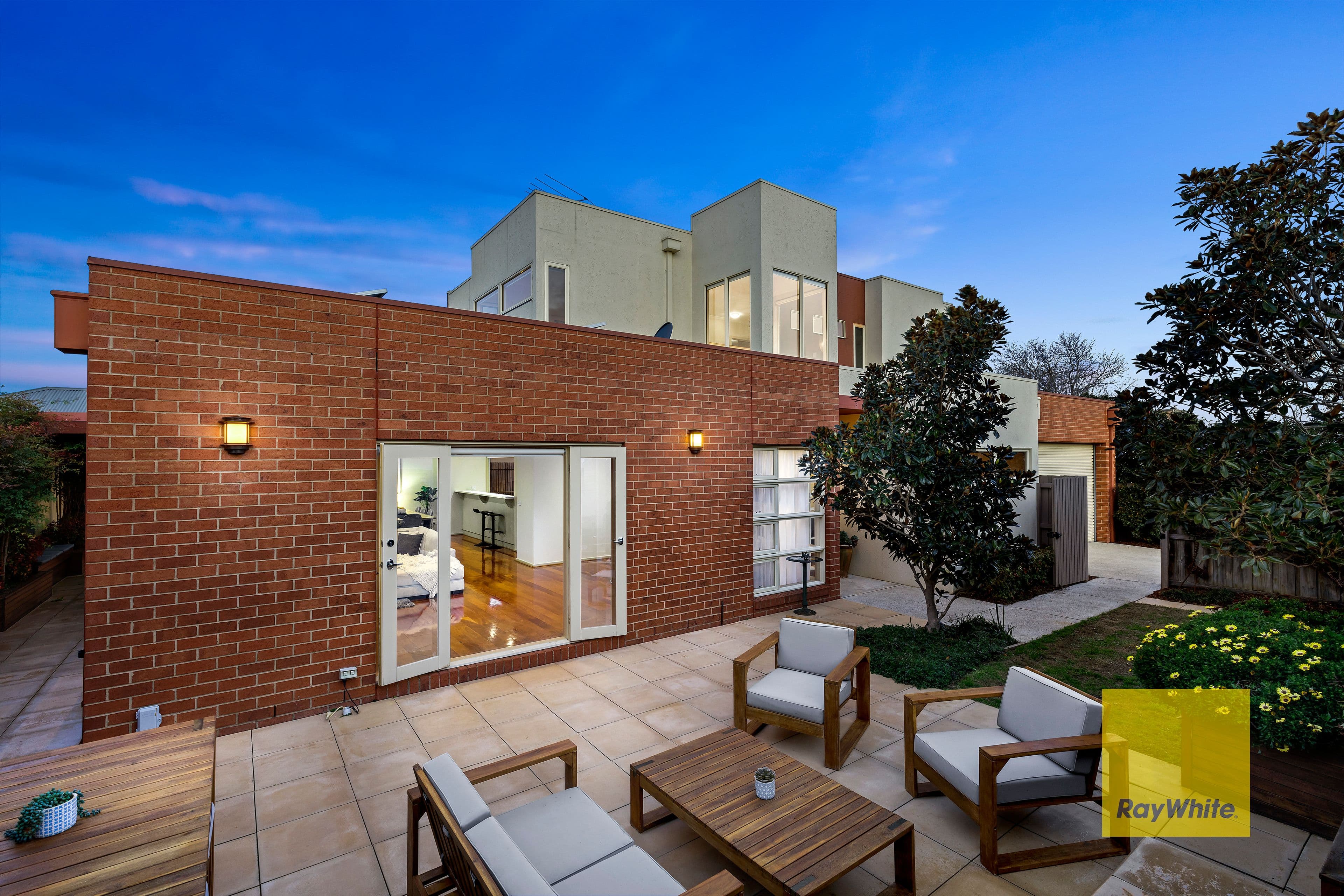 1 Montague Street, Highton VIC 3216, Highton - Thumbnail 2