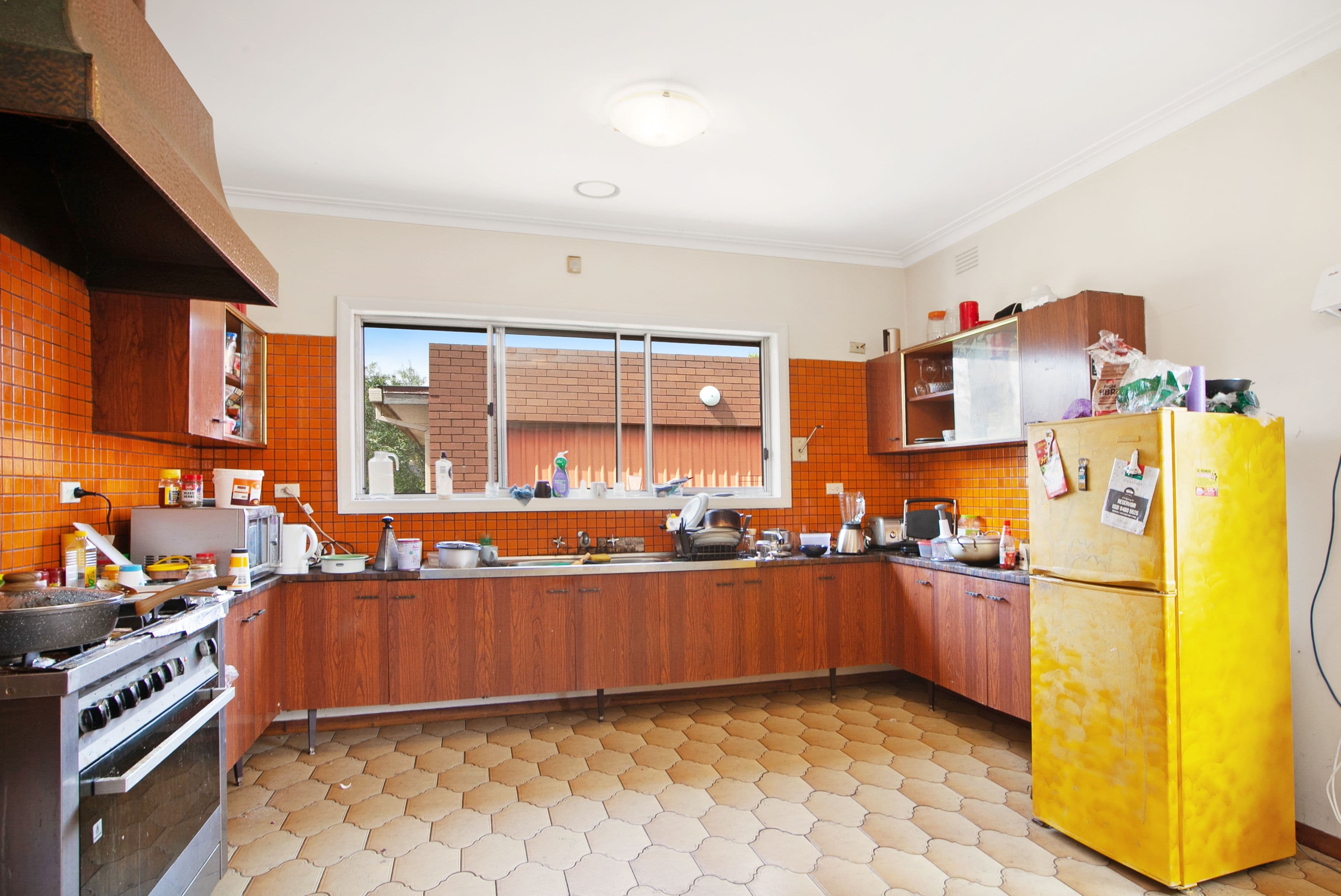 102 Massey Avenue, Reservoir VIC 3073, Reservoir - Thumbnail 4