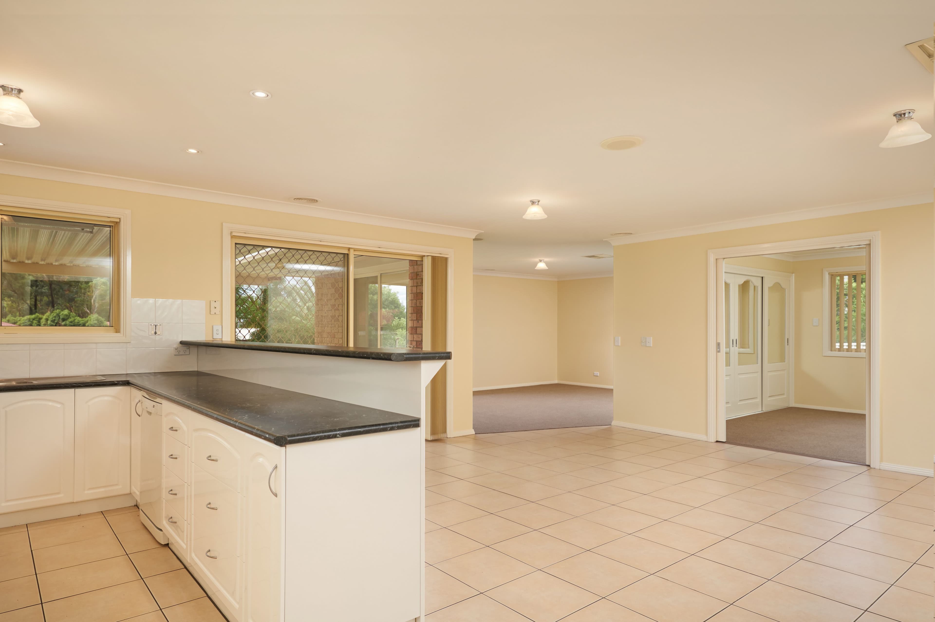 6 Yeomans Place, Kooringal NSW 2650, Kooringal - Thumbnail 7