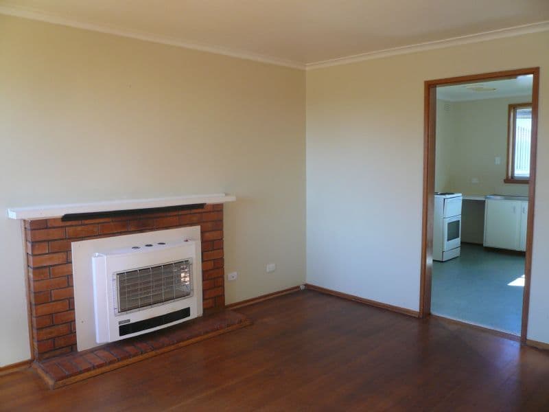 14 Castlemain Road, RAVENSWOOD TAS 7250, Ravenswood - Thumbnail 2