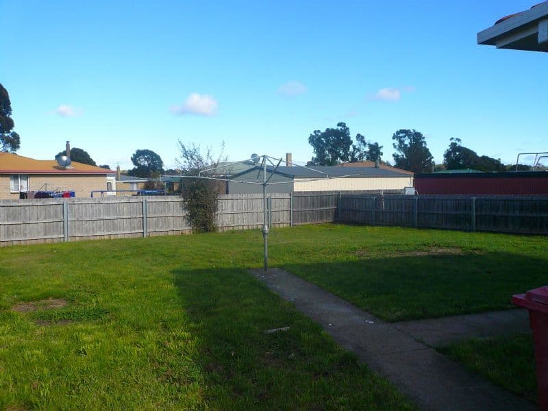 14 Castlemain Road, RAVENSWOOD TAS 7250, Ravenswood - Thumbnail 3