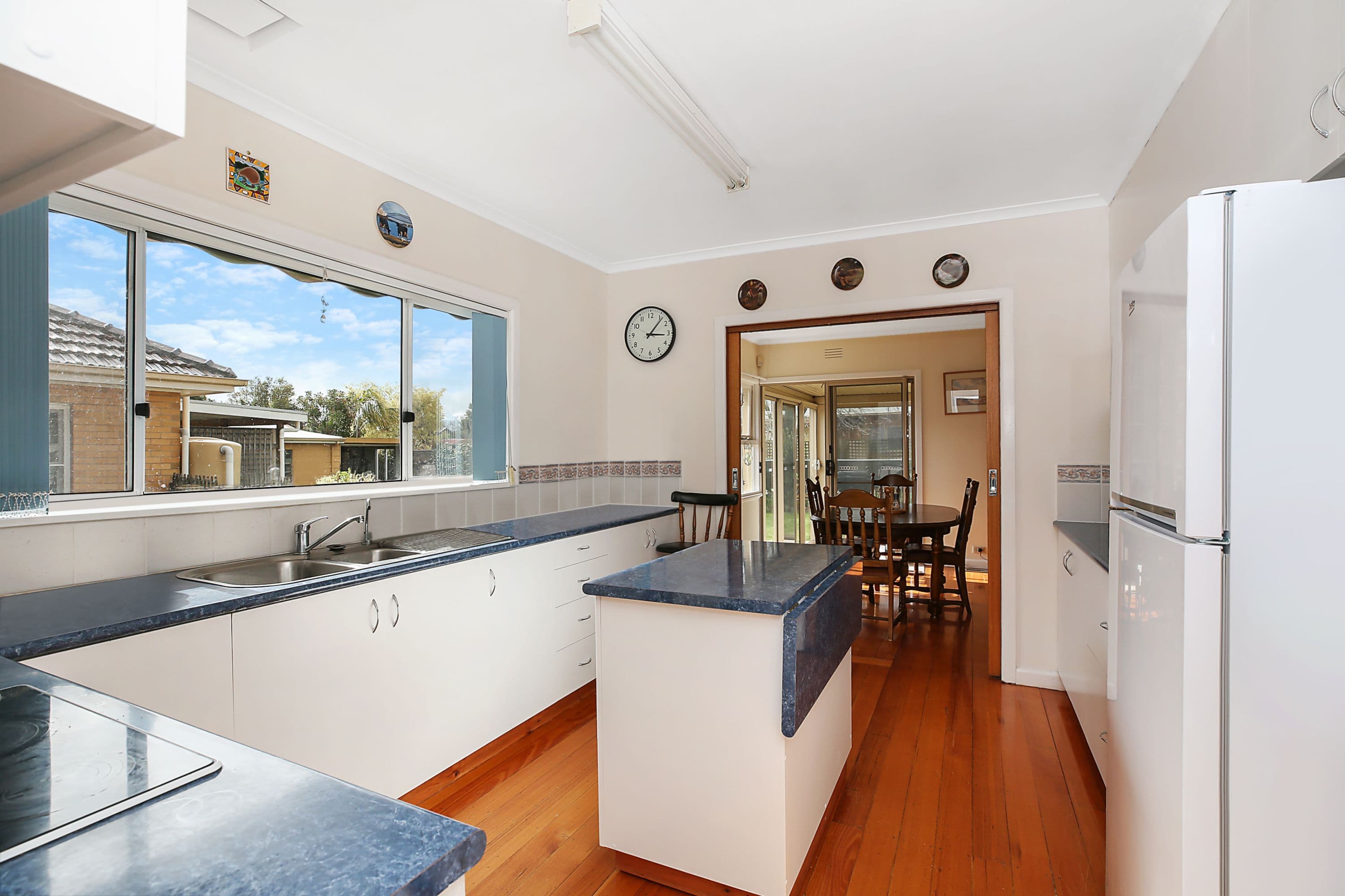 12 Wright Street, Camperdown VIC 3260, Camperdown - Thumbnail 3