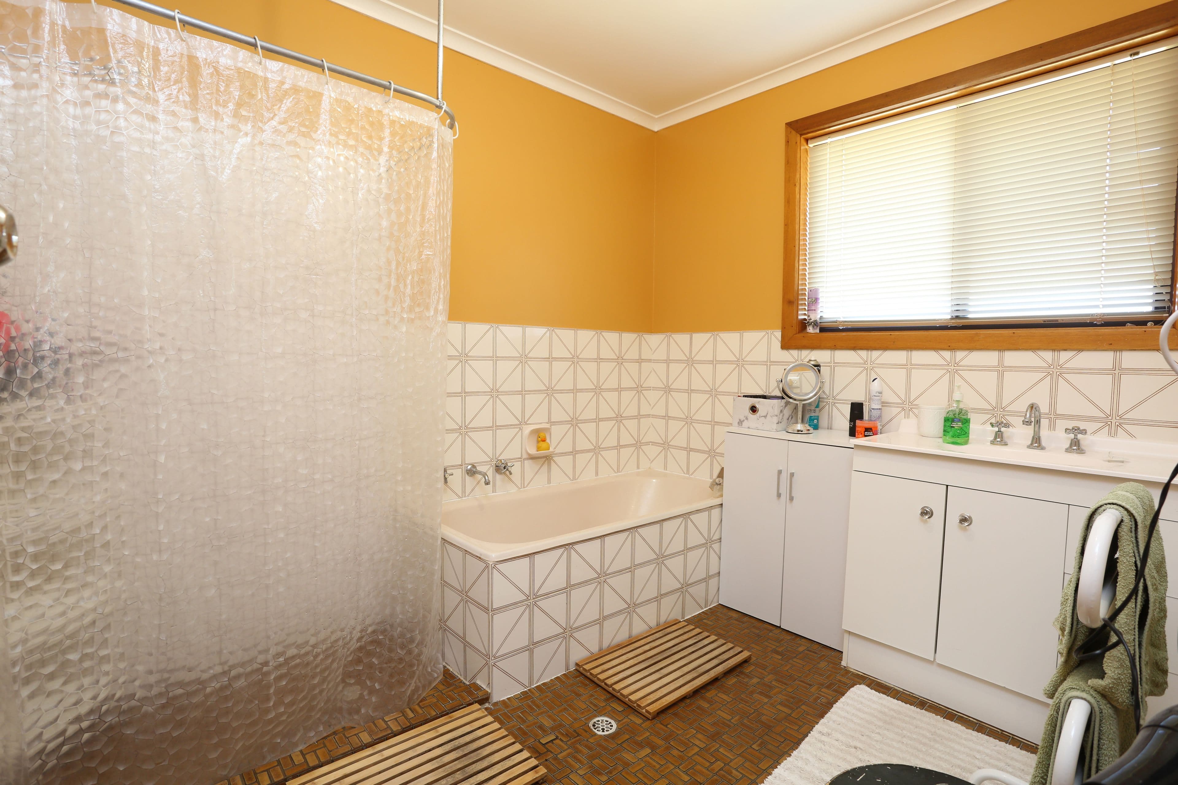 70 Blyth Road, Clare SA 5453, Clare - Thumbnail 8