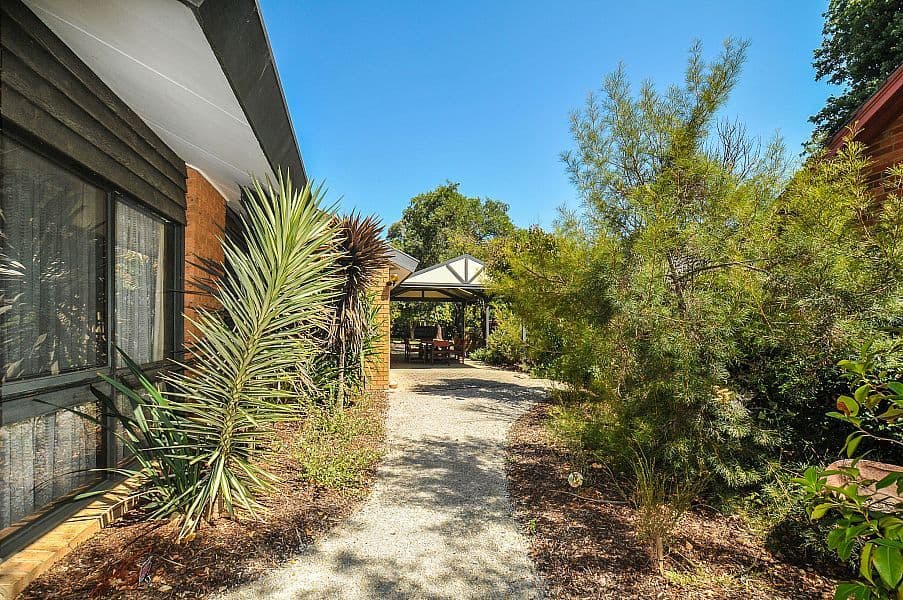 14 Endeavour Street, MITCHAM VIC 3132, Mitcham - Thumbnail 8