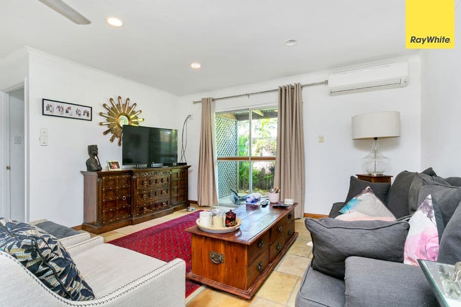 26 Palm Street, Holloways Beach QLD 4878, Holloways Beach - Thumbnail 2