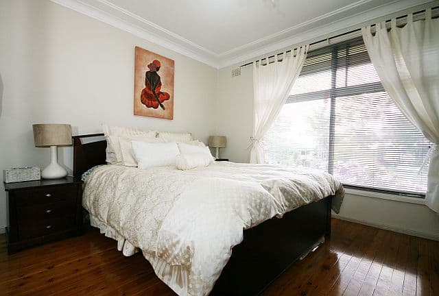 8 Faith Court, GEORGES HALL NSW 2198, Georges Hall - Thumbnail 2