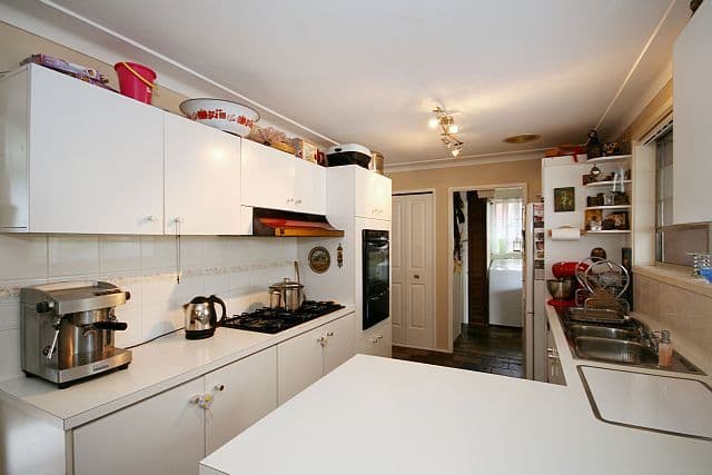 8 Faith Court, GEORGES HALL NSW 2198, Georges Hall - Thumbnail 6