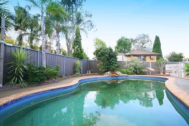 8 Faith Court, GEORGES HALL NSW 2198, Georges Hall - Thumbnail 8