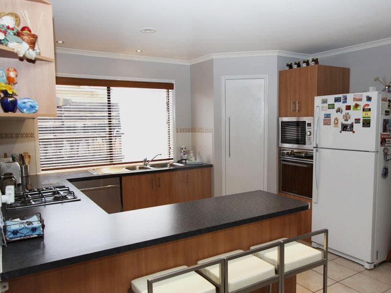 52 Ashton Crescent, Hoppers Crossing - Thumbnail 2