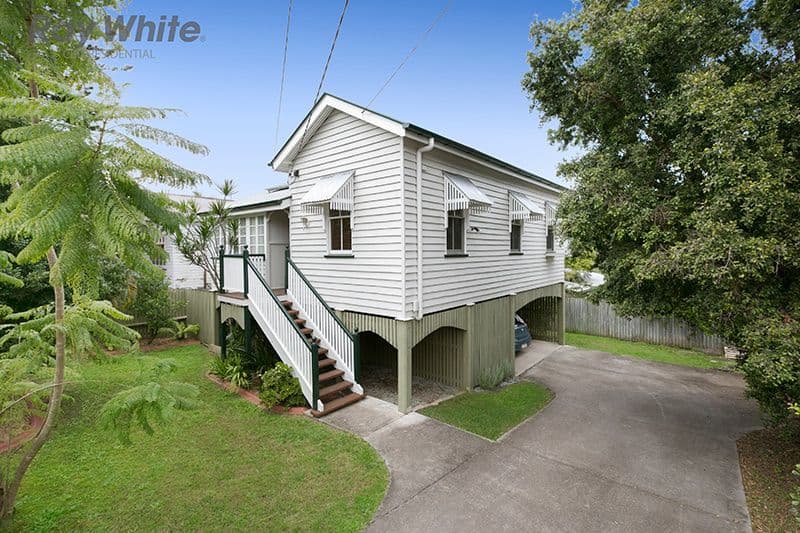 30 Fenton Street, FAIRFIELD QLD 4103, Fairfield - Image 1