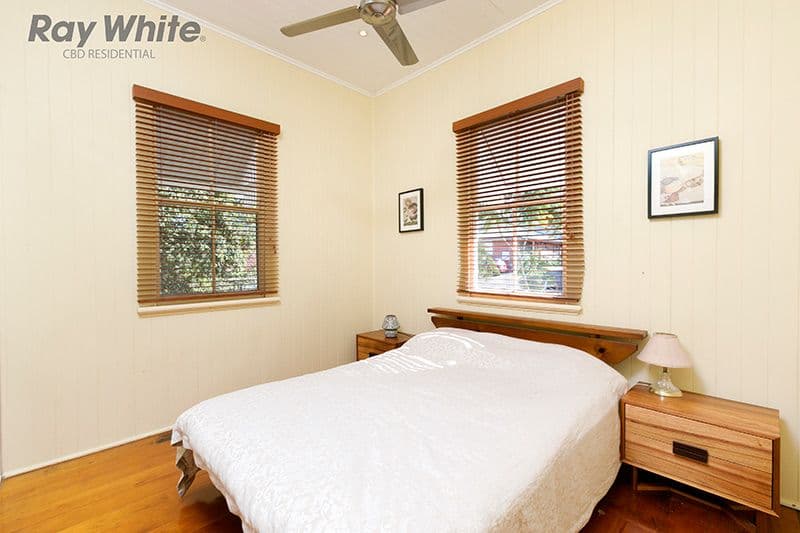 30 Fenton Street, FAIRFIELD QLD 4103, Fairfield - Thumbnail 7
