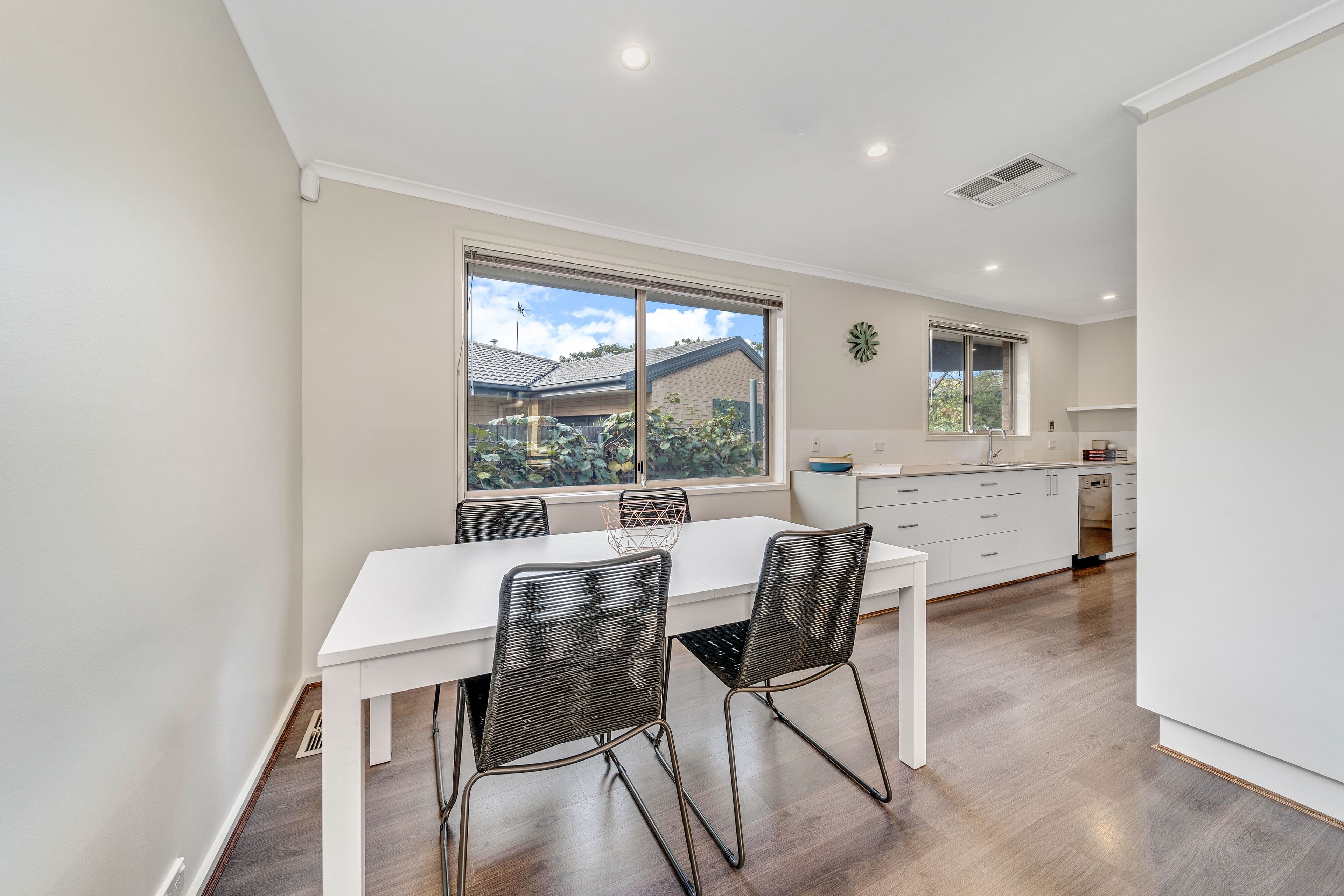 6 Bingara Place, Fisher ACT 2611, Fisher - Thumbnail 5