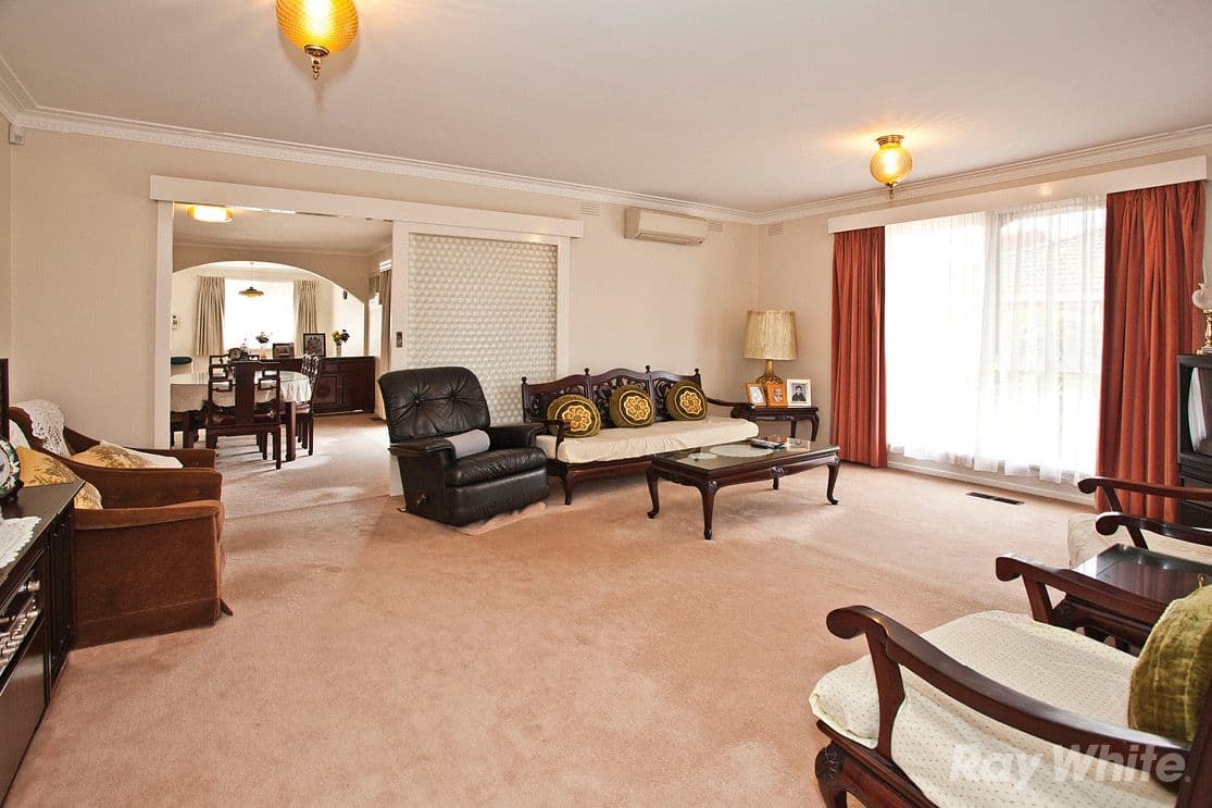 37 Sandgate Avenue, GLEN WAVERLEY VIC 3150, Glen Waverley - Thumbnail 4