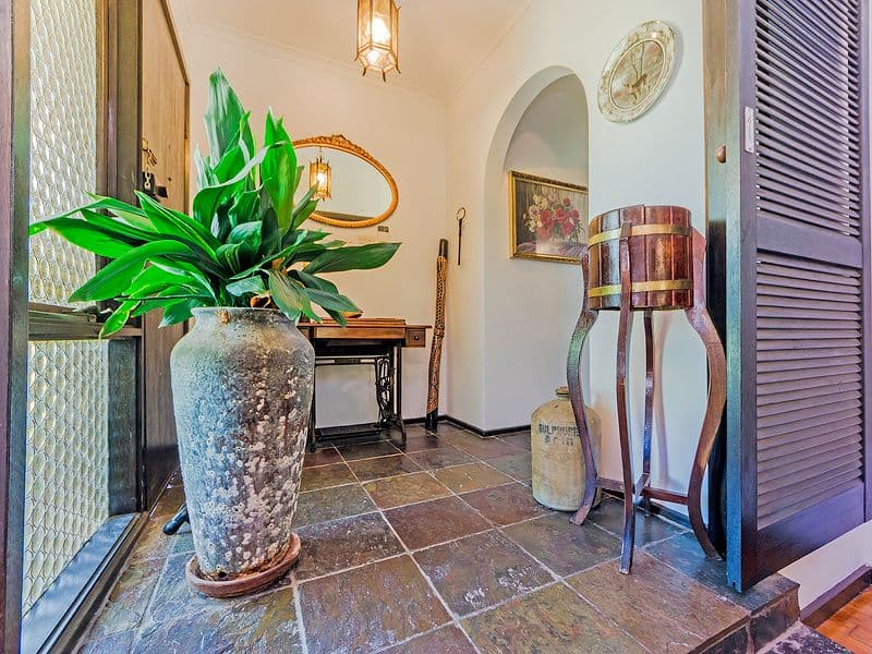 2 Bernhardt Avenue, Hoppers Crossing VIC 3029, Hoppers Crossing - Thumbnail 2