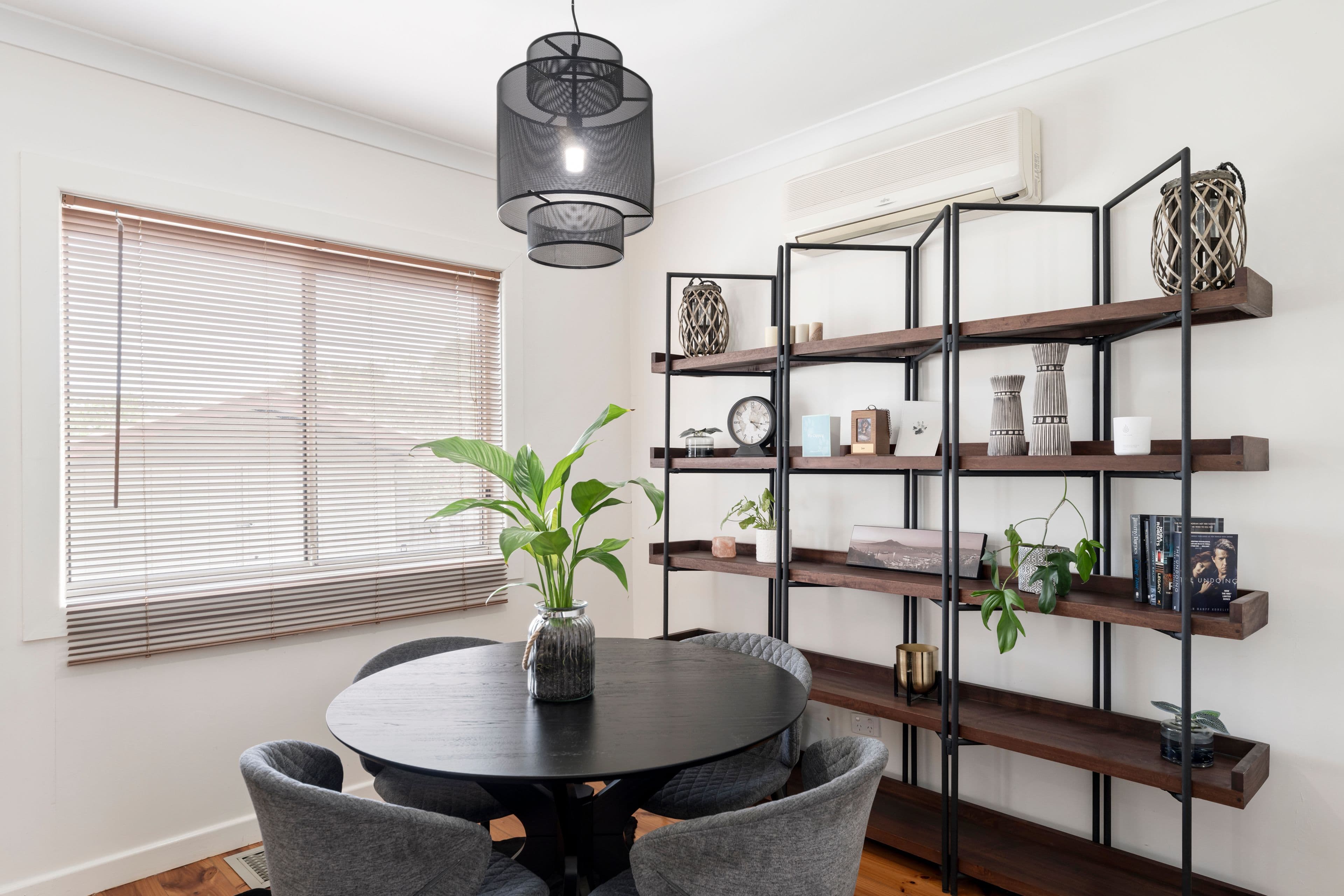 13 Blaxland Drive, Sunbury VIC 3429, Sunbury - Thumbnail 4