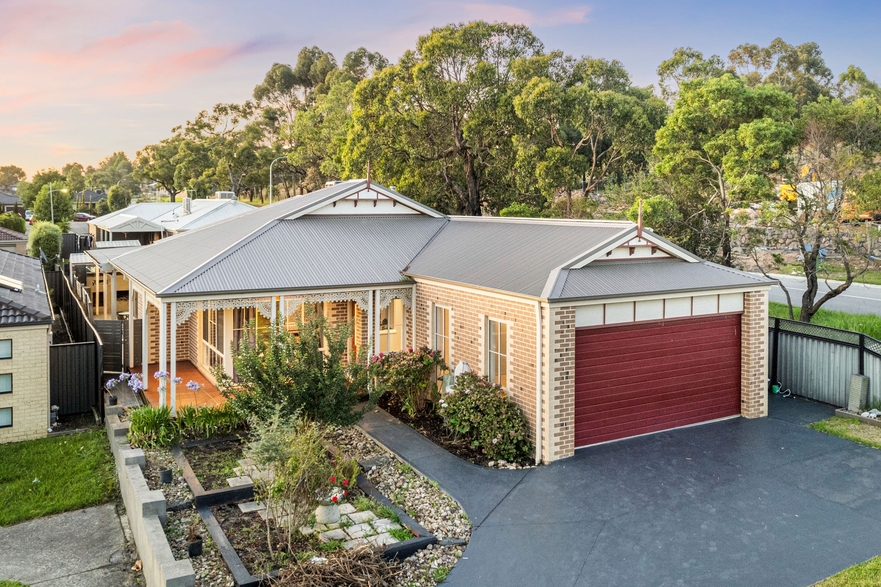 33 O'Brien Parade, Pakenham VIC 3810, Pakenham - Thumbnail 2