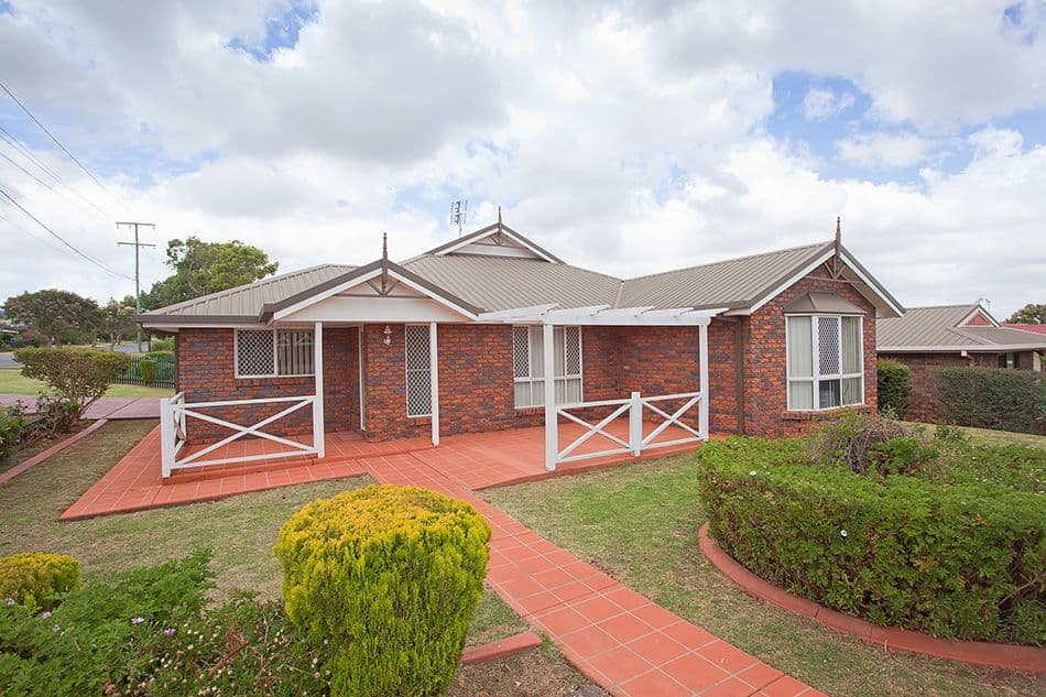 2 Silky-Oak Drive, Glenvale QLD 4350, Glenvale - Image 1