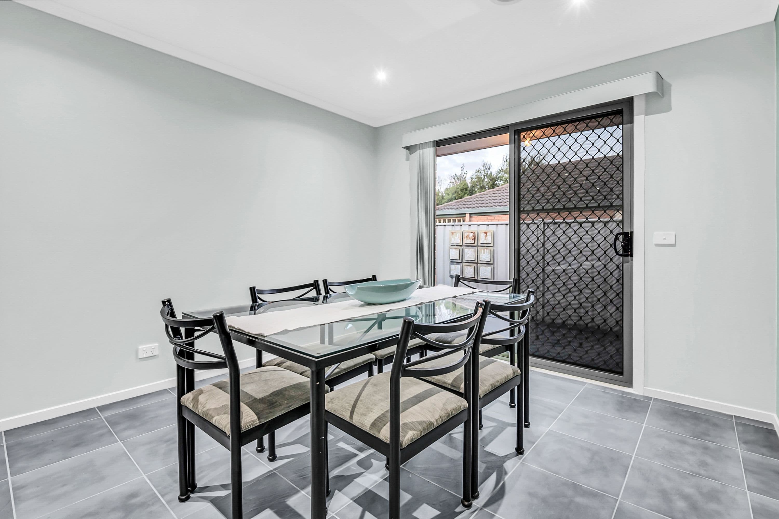 37 Riversdale Street, Craigieburn VIC 3064, Craigieburn - Thumbnail 8