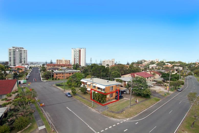 37 Coolangatta Road, KIRRA QLD 4225, Kirra - Thumbnail 2