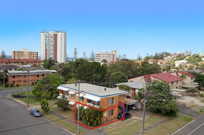 37 Coolangatta Road, KIRRA QLD 4225, Kirra - Thumbnail 5