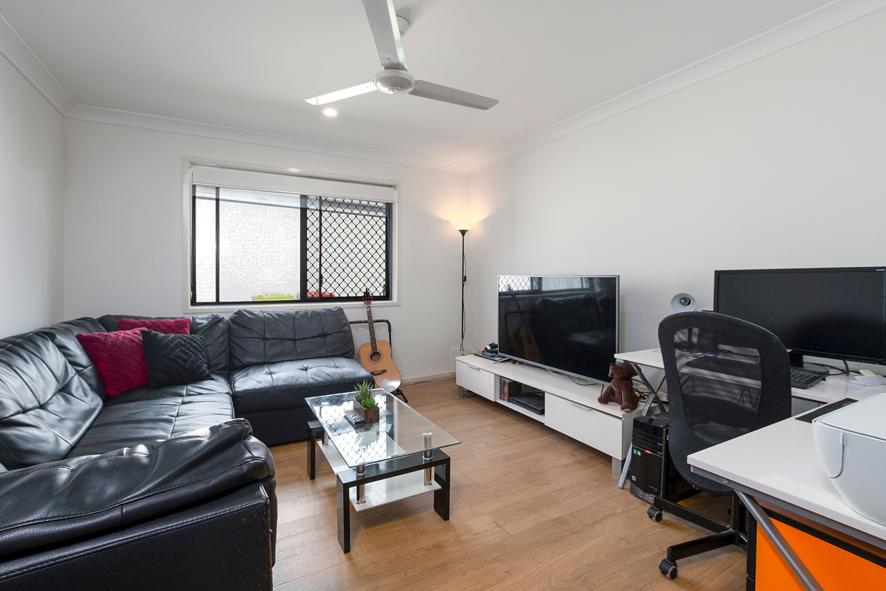 13 Jackson Place, Greenbank QLD 4124, Greenbank - Thumbnail 7