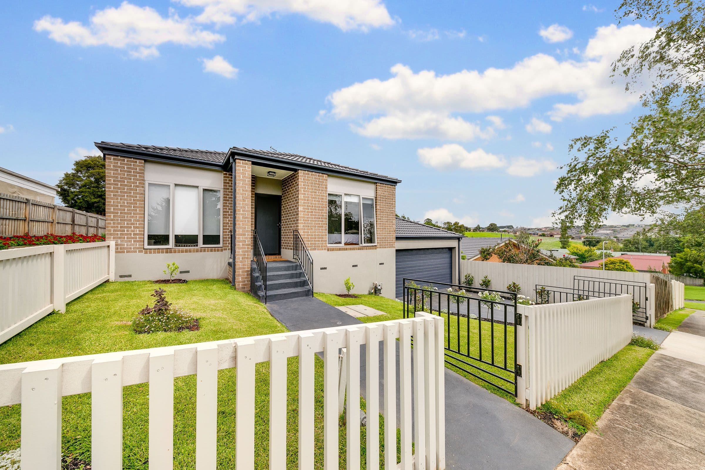 Unit 1 31 Hopetoun Road, Drouin VIC 3818, Drouin - Image 1