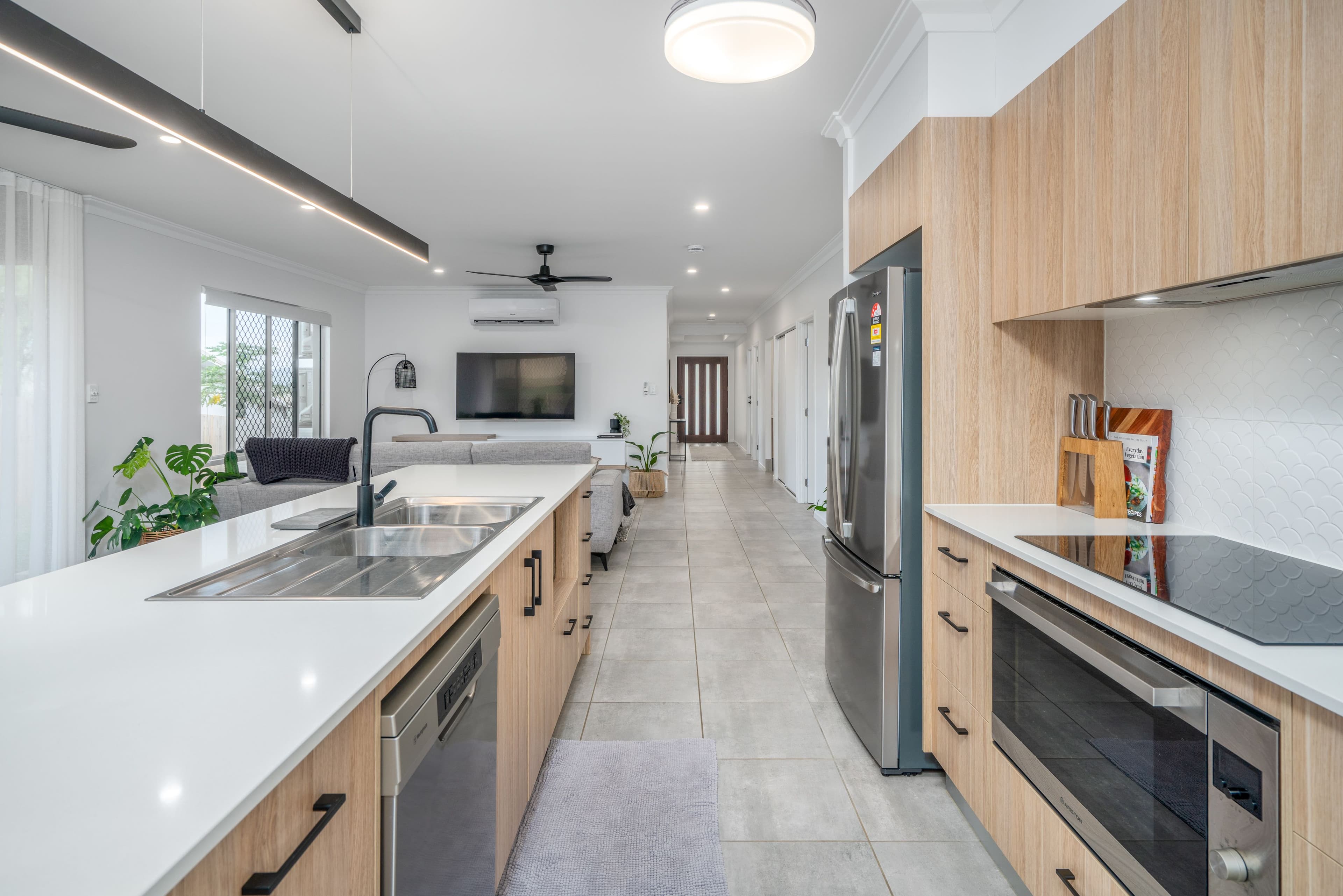 4 Barcoo Close, Bentley Park QLD 4869, Bentley Park - Thumbnail 4