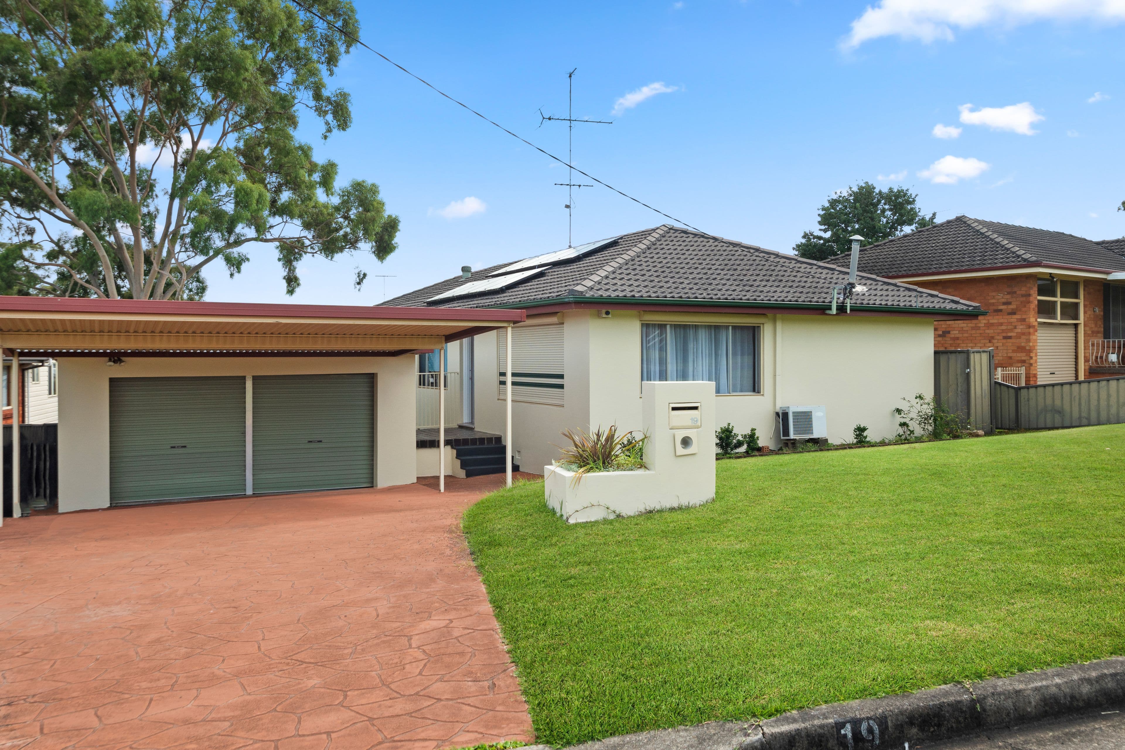 19 Burgess Road, South Penrith NSW 2750, South Penrith - Image 1