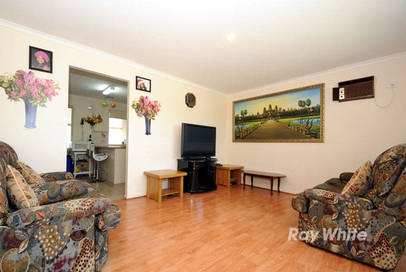 4 The Close, HAMPTON PARK VIC 3976, Hampton Park - Thumbnail 2