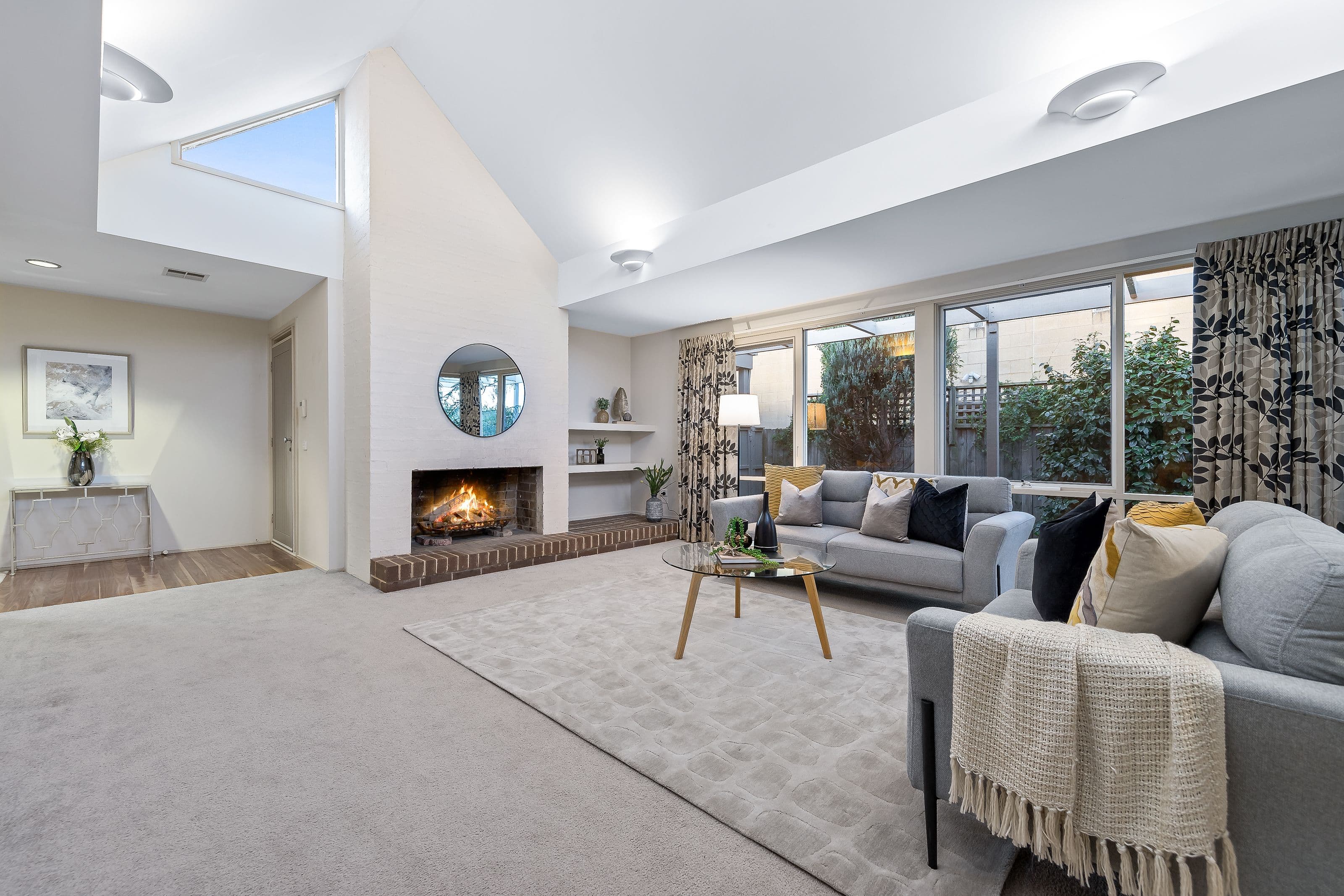 40 Robinson Drive, Burwood East VIC 3151, Burwood East - Thumbnail 2
