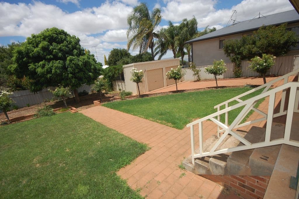 21 Robertson Street, GRIFFITH NSW 2680, Griffith - Thumbnail 6