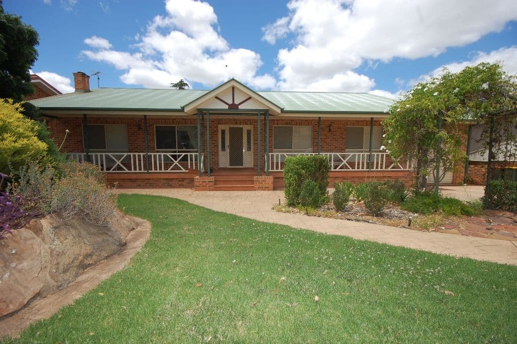 21 Robertson Street, GRIFFITH NSW 2680, Griffith - Thumbnail 7